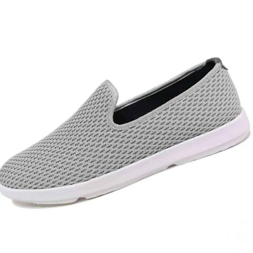 Island Surf Company FŌM Surge Lightweight Slip-On Sneakers Grey Size 8W- 6.5M